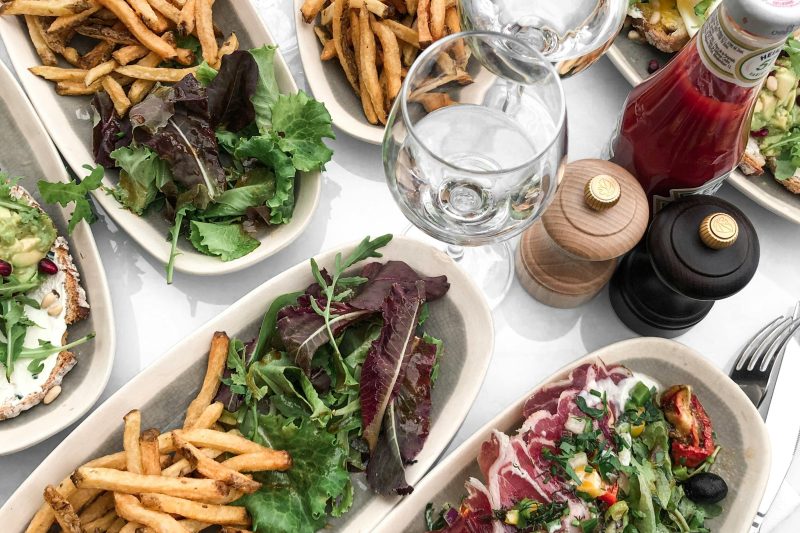 High-Protein Vegetarian Salad Recipes for a Healthy & Satisfying Lunch